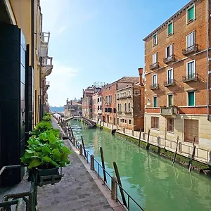 Maison d'hôtes Ca' Messner 5 Leoni, Venise